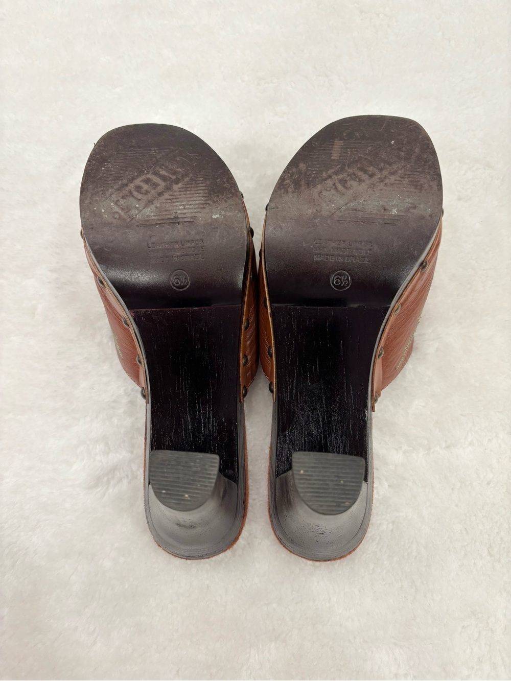 Seychelles Leather Floral Embroidered Heel Clogs - Picture 7 of 9